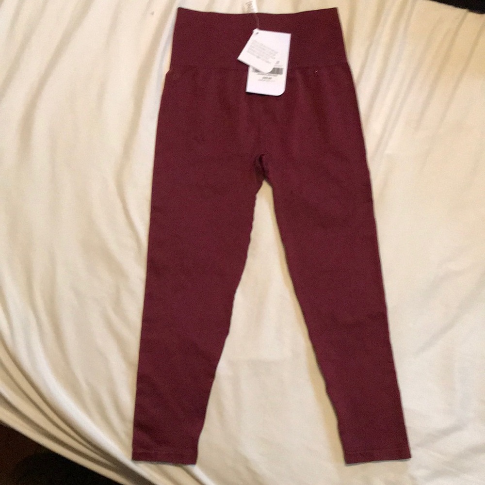 Fabletics yoga pants